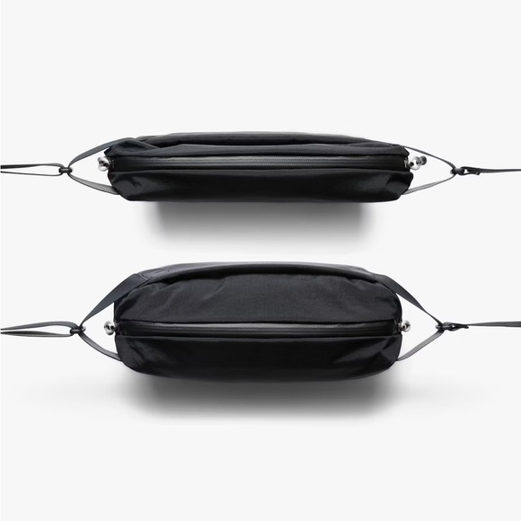 Bellroy Black Lite Unisex Sling Back - Picture 4 of 15
